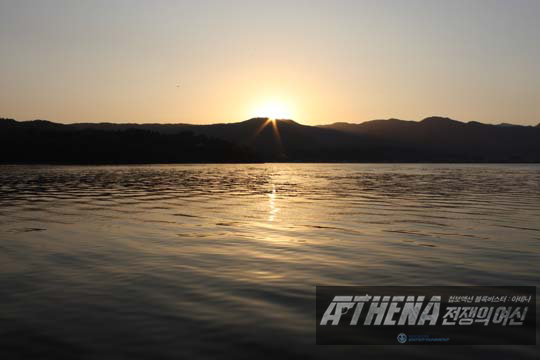 撮影地の一つ「東郷湖」