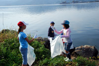 東郷湖一斉清掃