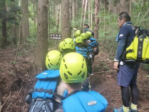 一枚岩渓谷へ